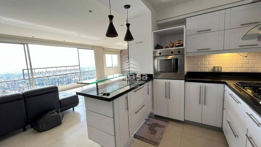 Apartamento de 2 alcobas en venta en Cristales, Cali, 124 m² · foto 6 de 24