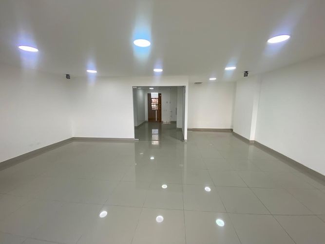 Oficina en arriendo en El Poblado, Medellín, 80 m² · foto 9 de 15