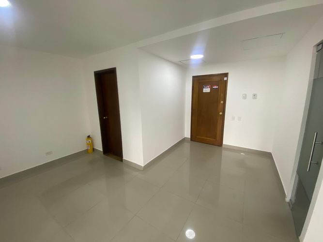 Oficina en arriendo en El Poblado, Medellín, 80 m² · foto 13 de 15