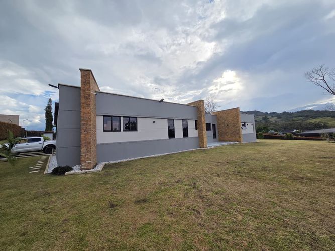 Finca en venta en El Carmen De Viboral, El Carmen de Viboral, 2662 m² · foto 20 de 20