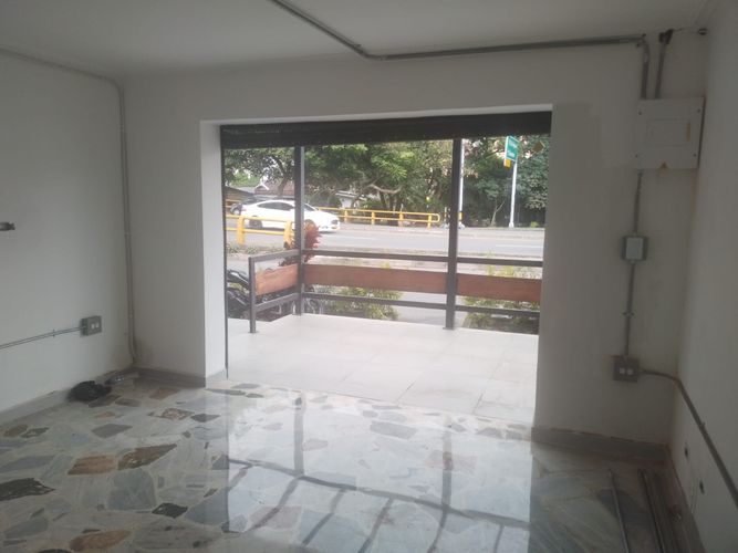 Local en arriendo en Belen Malibu, Medellín, 34 m² · foto 5 de 7