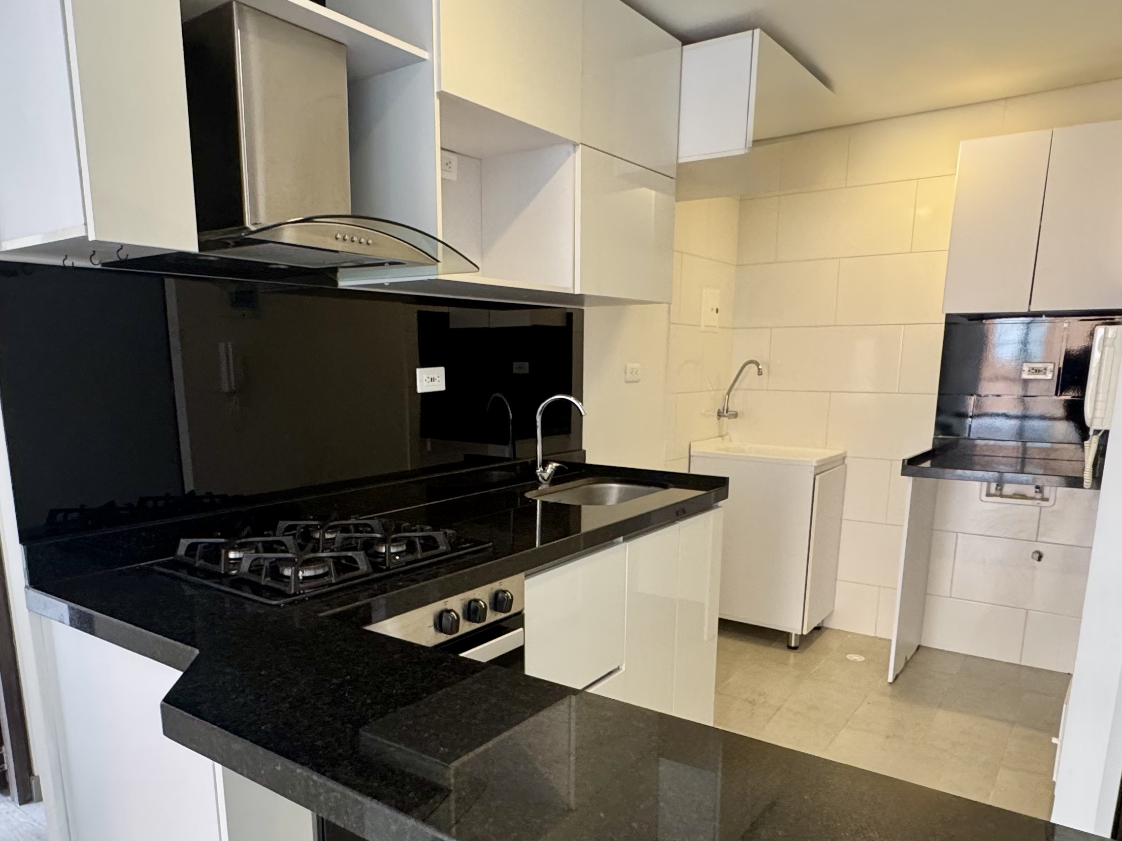 Apartamento en venta en Cedritos, Bogotá · foto 11 de 24