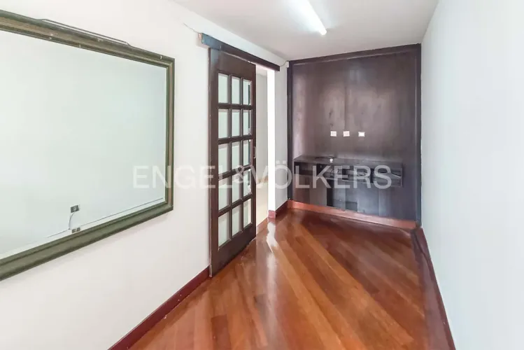 Casa de 3 alcobas en venta en Chicó Alto, Bogotá, 285 m² · foto 7 de 13