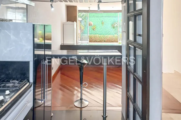 Casa de 3 alcobas en venta en Chicó Alto, Bogotá, 285 m² · foto 5 de 13