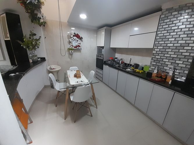 Casa de 4 alcobas en venta en La Victoria, Bucaramanga, 240 m² · foto 6 de 21