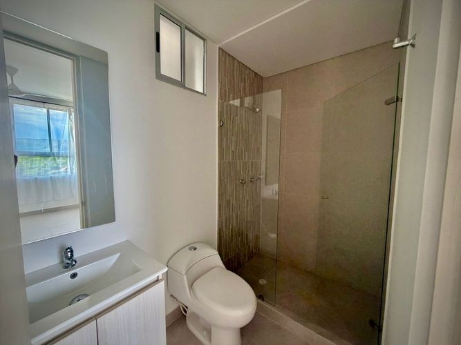 Apartamento de 3 alcobas en venta en Ricaurte, 56 m² · foto 12 de 16