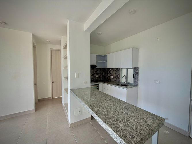Apartamento de 3 alcobas en venta en Ricaurte, 56 m² · foto 14 de 16