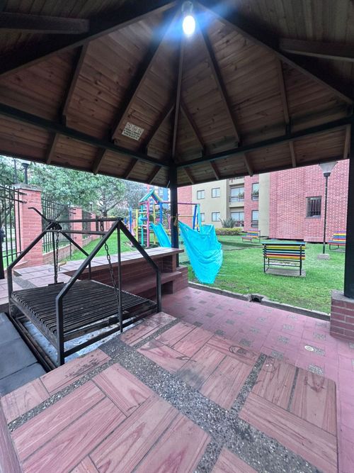 Apartamento en venta en Ciudad Salitre, Bogotá · foto 19 de 21