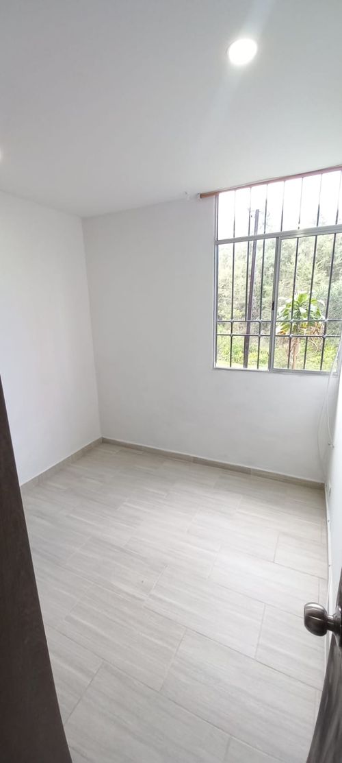 Apartamento de 3 alcobas en venta en Centro, Rionegro, 56 m² · foto 6 de 24