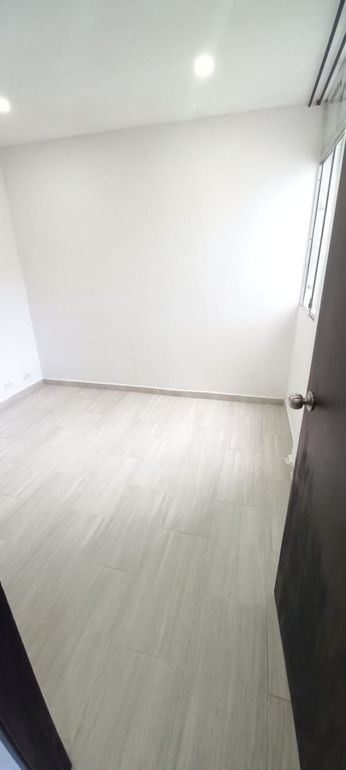 Apartamento de 3 alcobas en venta en Centro, Rionegro, 56 m² · foto 13 de 24