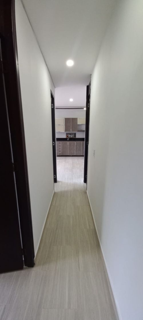 Apartamento de 3 alcobas en venta en Centro, Rionegro, 56 m² · foto 18 de 24