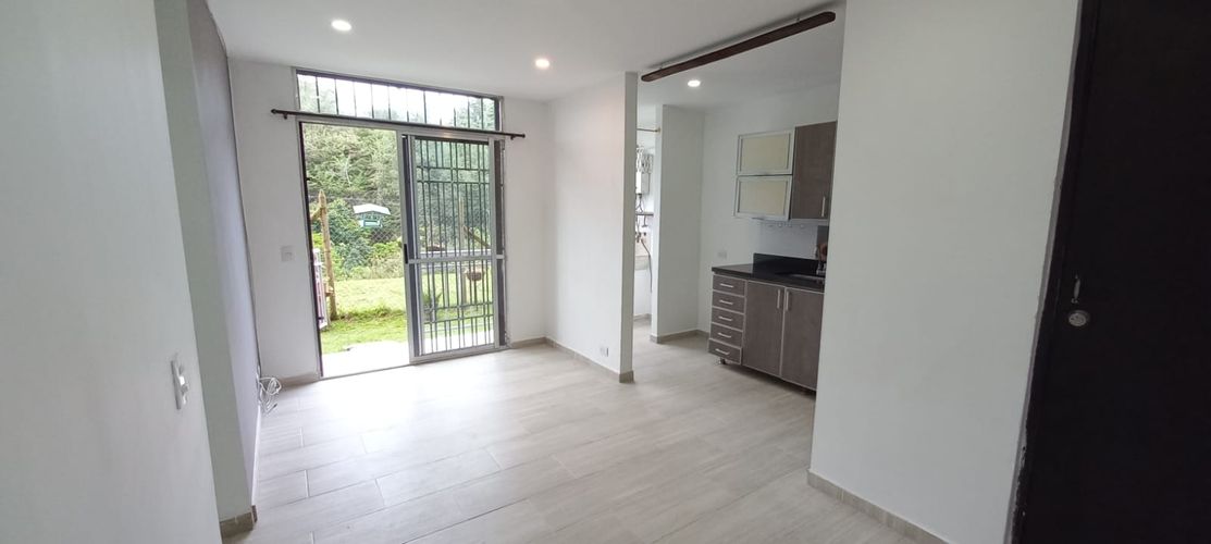 Apartamento de 3 alcobas en venta en Centro, Rionegro, 56 m² · foto 22 de 24