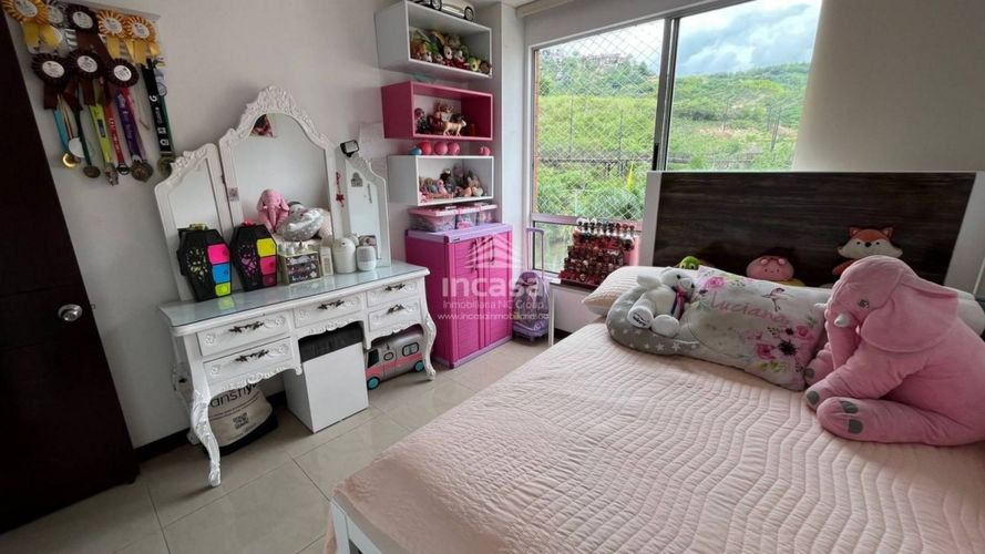 Apartamento de 3 alcobas en venta en Cristales, Cali, 110 m² · foto 11 de 24