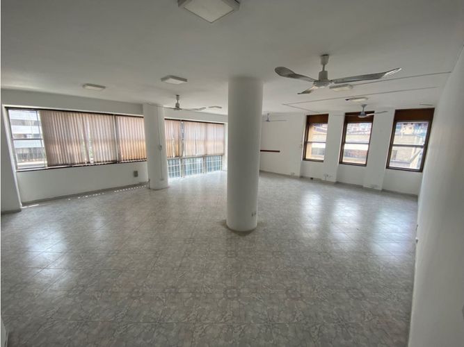 Oficina en arriendo en Bomboná No. 1, Medellín, 60 m² · foto 3 de 5