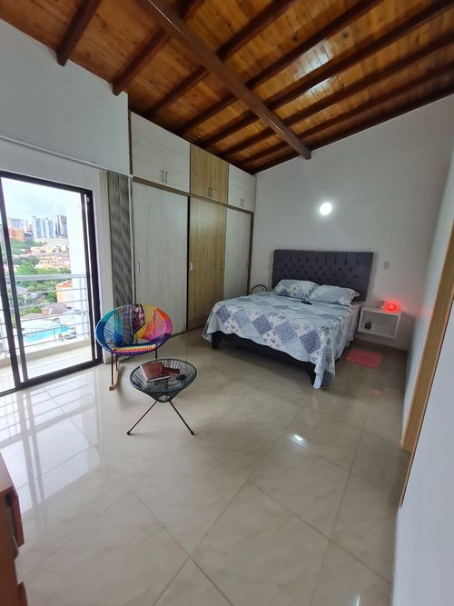 Apartamento de 4 alcobas en venta en Cañaveral, Floridablanca, 167 m² · foto 5 de 24