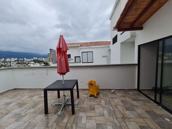 Apartamento de 4 alcobas en venta en Cañaveral, Floridablanca, 167 m² · foto 13 de 24