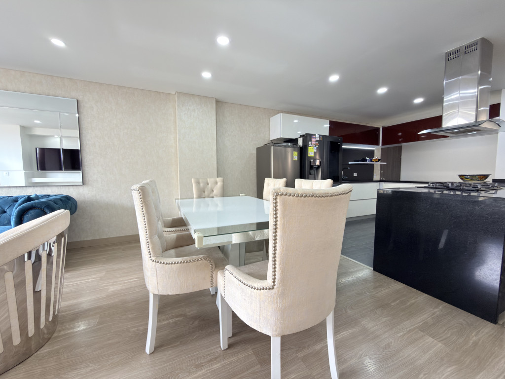 Apartamento en venta en Santa Barbara, Bogotá · foto 10 de 23