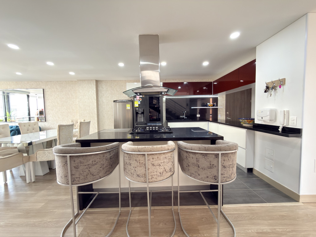 Apartamento en venta en Santa Barbara, Bogotá · foto 12 de 23