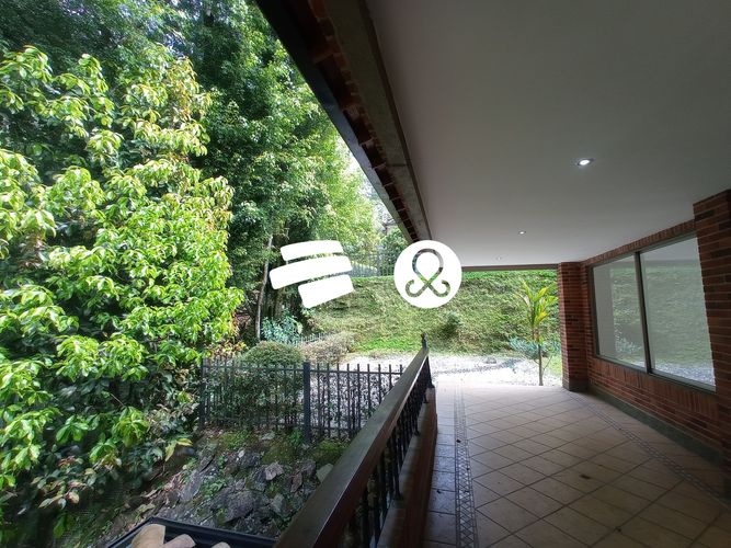 Casa de 3 alcobas en venta en Las Lomas, Medellín, 602 m² · foto 7 de 24