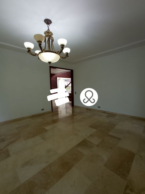 Casa de 3 alcobas en venta en Las Lomas, Medellín, 602 m² · foto 9 de 24