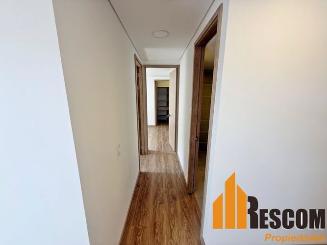 Apartamento de 2 alcobas en venta en Barro Blanco, Rionegro, 70 m² · foto 4 de 12