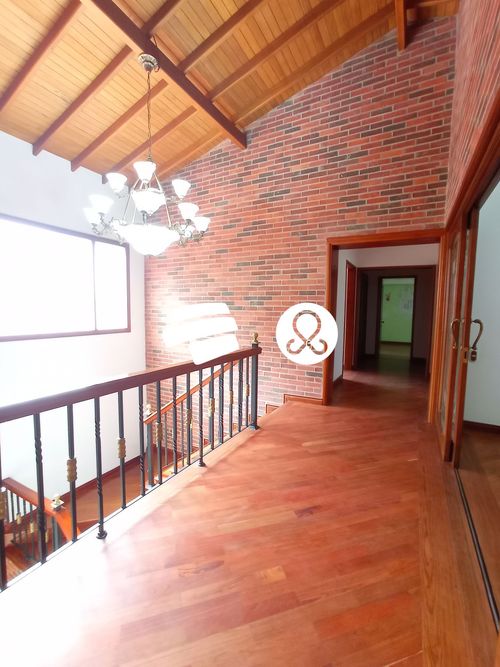Casa de 3 alcobas en venta en Las Lomas, Medellín, 602 m² · foto 18 de 24