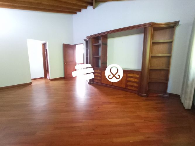 Casa de 3 alcobas en venta en Las Lomas, Medellín, 602 m² · foto 21 de 24