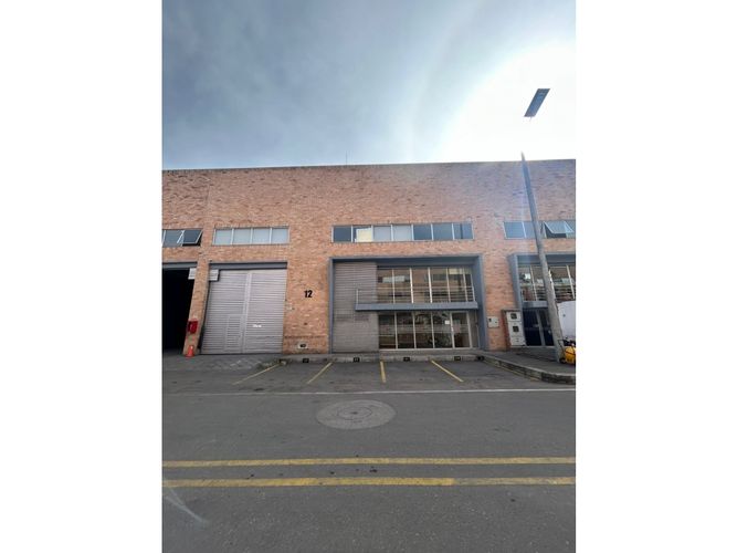 Bodega en Arriendo en Fontibon, Bogotá