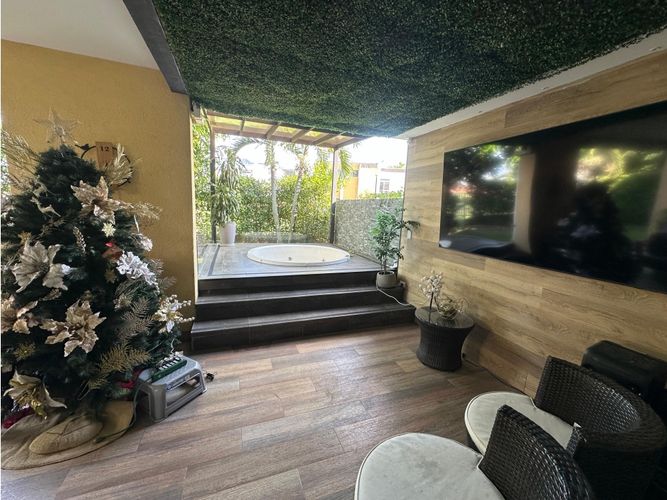 Casa de 4 alcobas en venta en El Castillo, Jamundí, 230 m² · foto 6 de 18