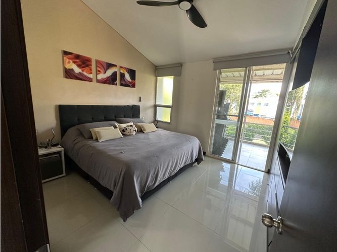 Casa de 4 alcobas en venta en El Castillo, Jamundí, 230 m² · foto 9 de 18