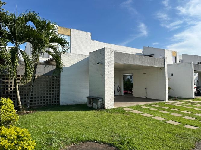 Casa de 4 alcobas en venta en El Castillo, Jamundí, 230 m² · foto 16 de 18