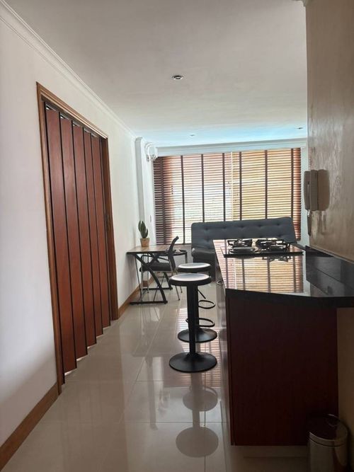 Apartamento de 1 alcoba en arriendo en Loma Del Indio, Medellín, 40 m² · foto 2 de 9