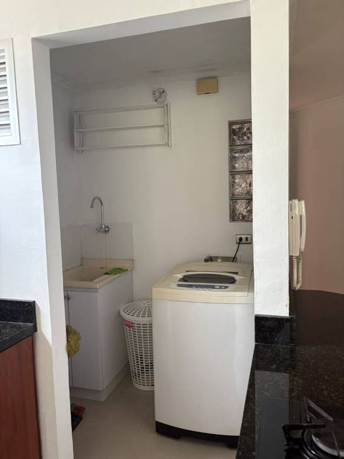 Apartamento de 1 alcoba en arriendo en Loma Del Indio, Medellín, 40 m² · foto 6 de 9