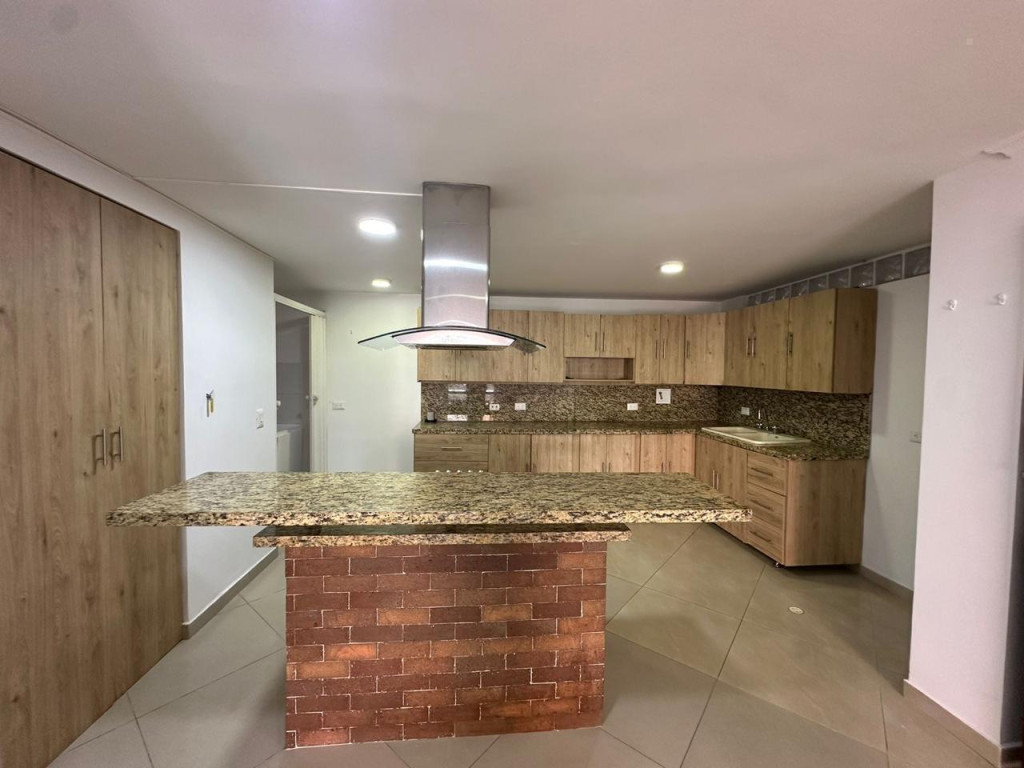 Apartamento en Venta en Loma del Esmeraldal, Envigado