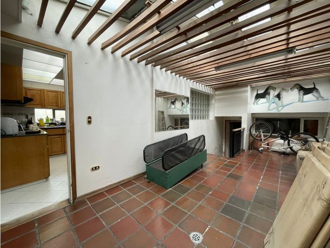 Casa de 3 alcobas en venta en Santa Barbara, Bogotá, 298 m² · foto 20 de 24