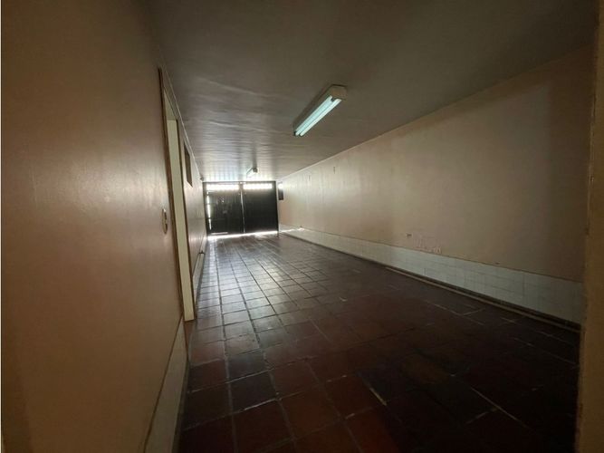 Casa de 3 alcobas en venta en Santa Barbara, Bogotá, 298 m² · foto 22 de 24