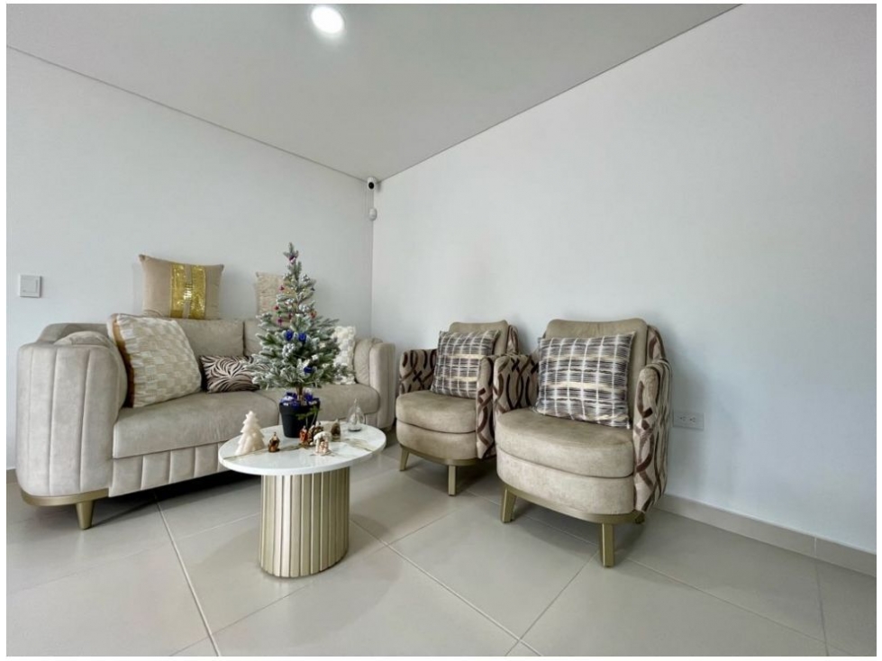 3BR Apartment in Calasanz (79 m²) for Sale - 2