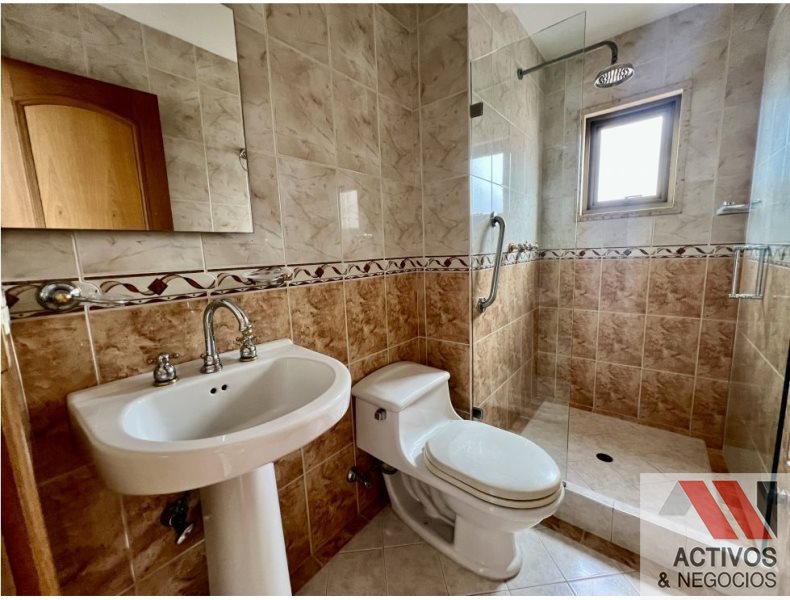 Apartamento en venta en Zona Centro, Envigado · foto 10 de 17