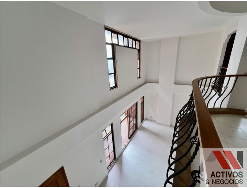 Apartamento en venta en Zona Centro, Envigado · foto 14 de 17