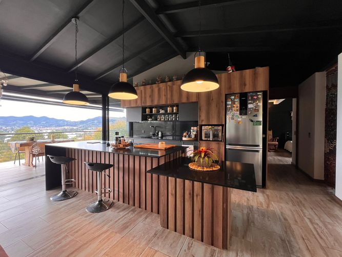 Casa de 2 alcobas en venta en El Capiro, La Ceja, 209 m² · foto 4 de 12