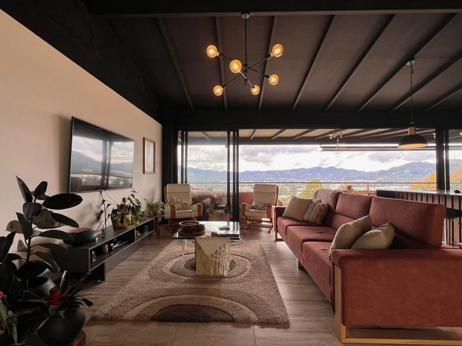Casa de 2 alcobas en venta en El Capiro, La Ceja, 209 m² · foto 2 de 12
