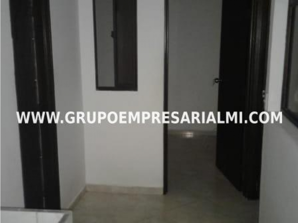 Apartaestudio for sale in El Poblado, Medellín 2