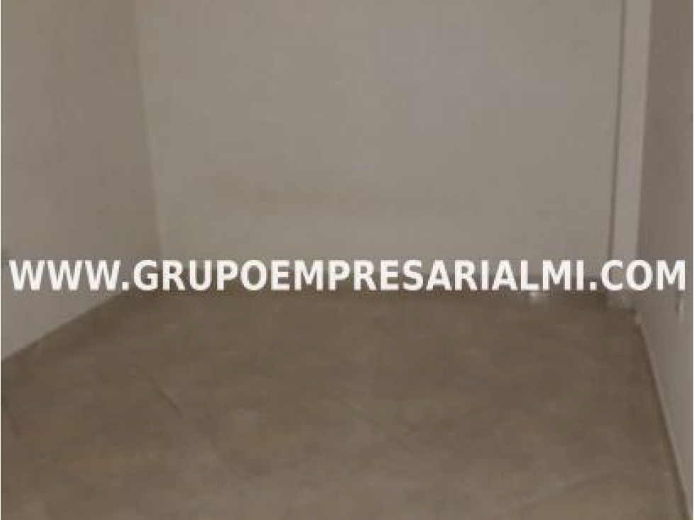 Apartaestudio for sale in El Poblado, Medellín 5
