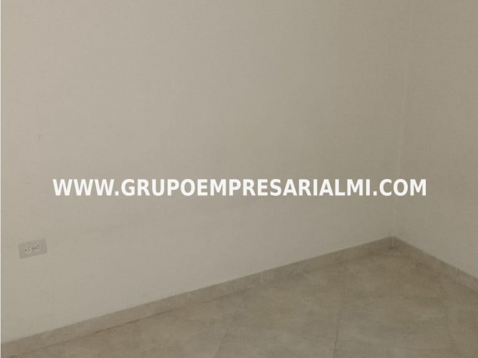 Apartaestudio for sale in San diego, Medellín 3