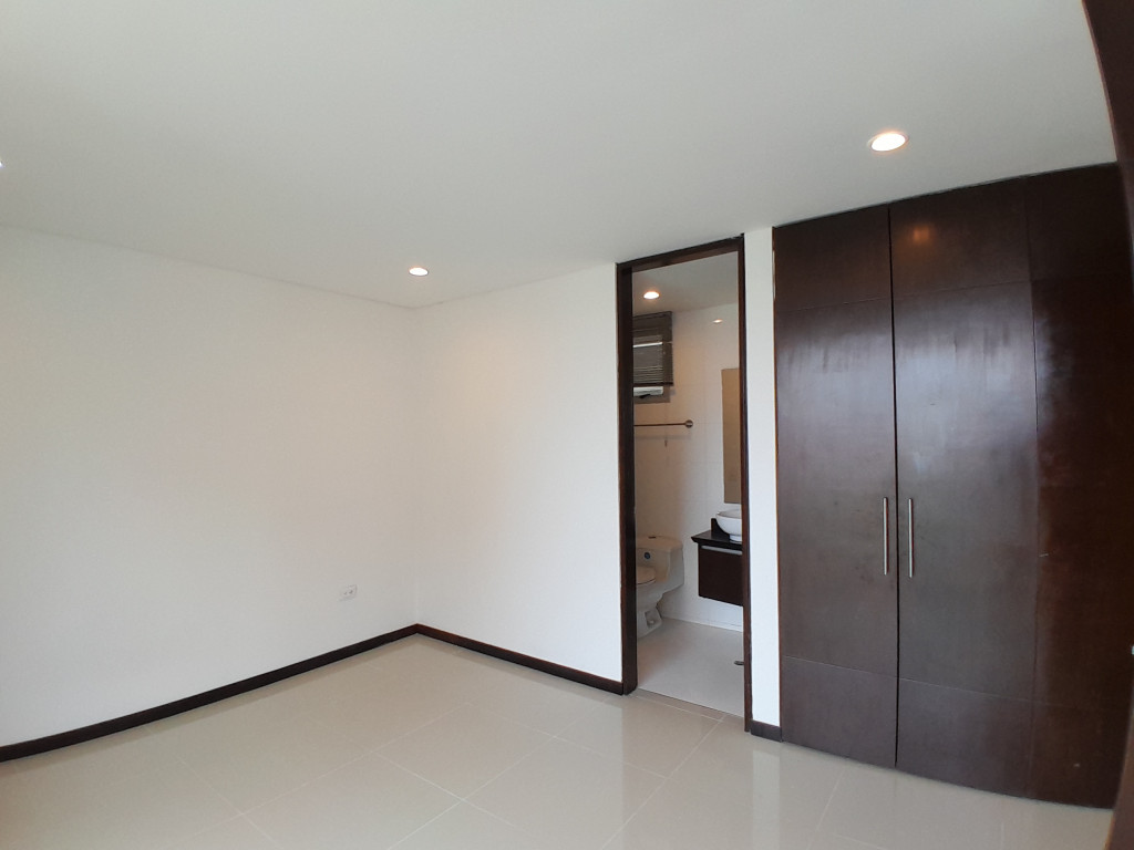 Apartamento en venta en Altos Del Limon, Barranquilla · foto 8 de 24