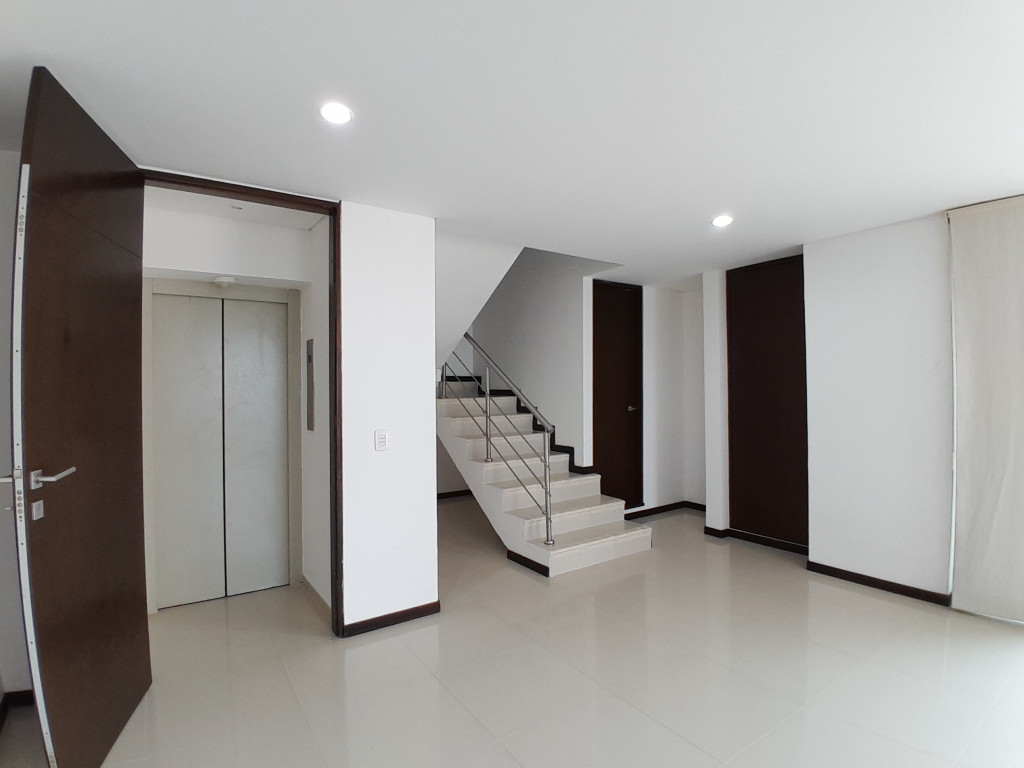 Apartamento en venta en Altos Del Limon, Barranquilla · foto 10 de 24