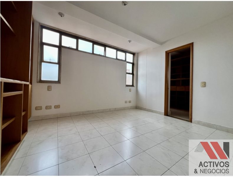 Apartamento en venta en Zona Centro, Envigado · foto 11 de 17