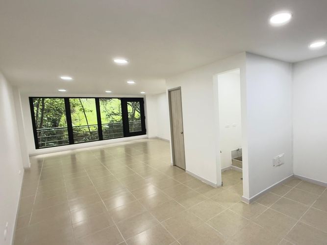 Local en arriendo en San Lucas, Medellín, 45 m² · foto 8 de 15