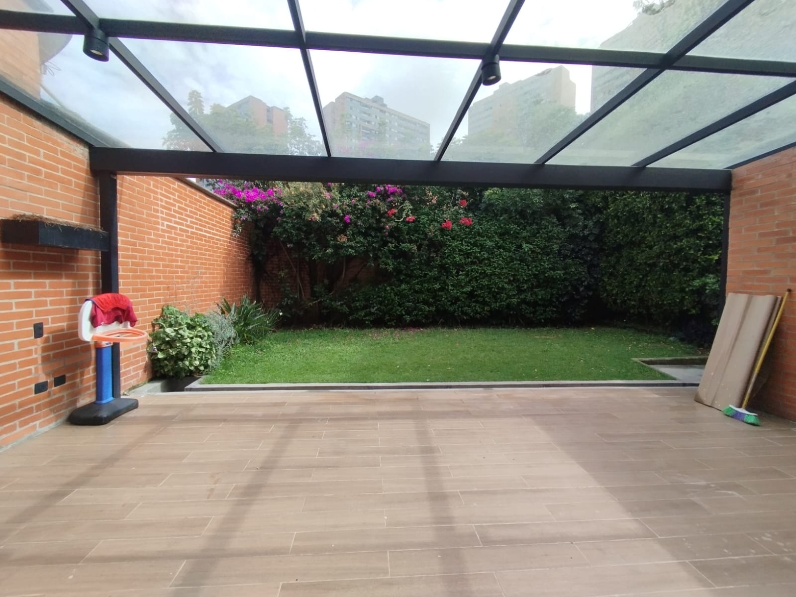 Casa en Arriendo en Loma del Escobero, Envigado