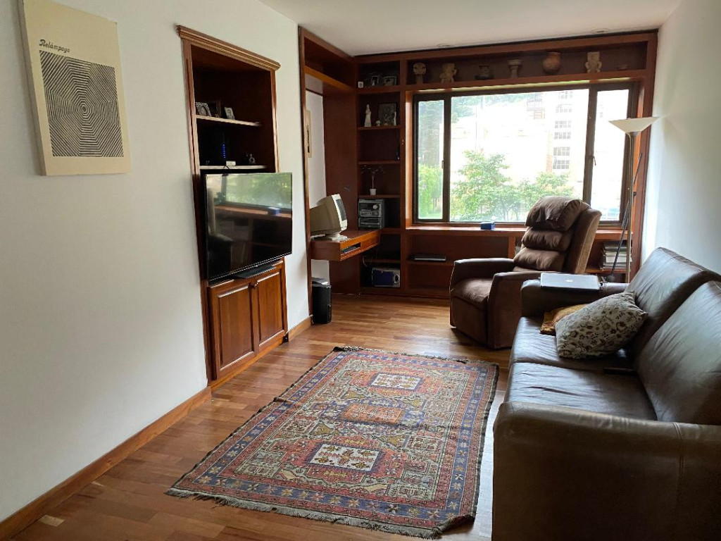 Apartamento en venta en Los Rosales, Bogotá · foto 9 de 12